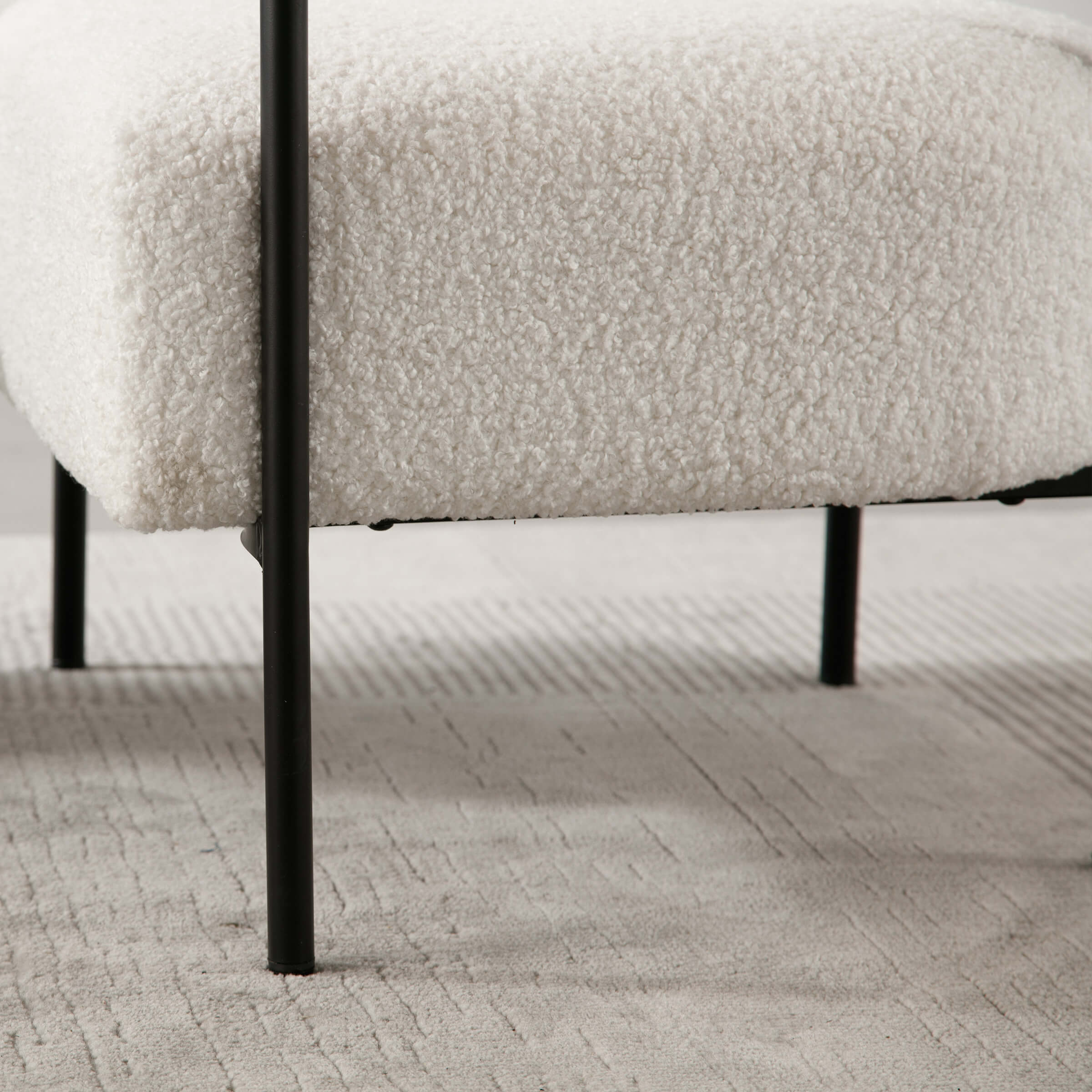 ROCITY C-shaped Back Accent Chair 1 PCS - 10080AC